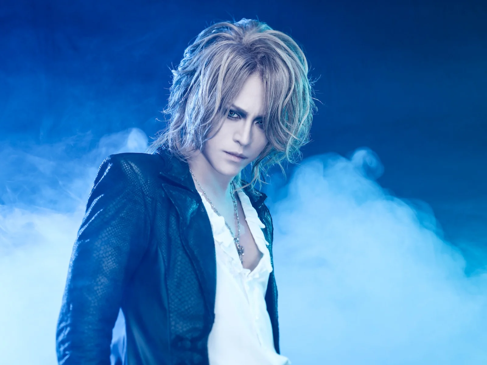 Kamijo reflects on the MALICE MIZER song that shaped Lareine