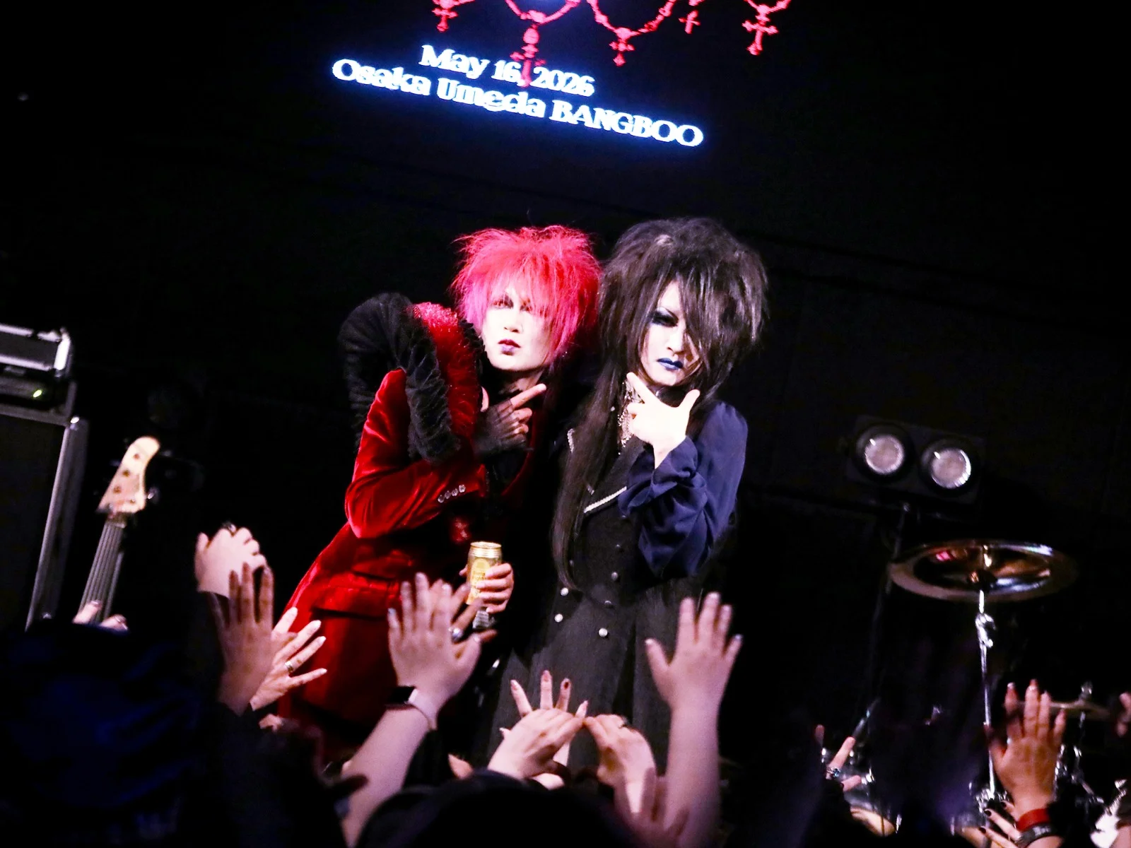 Mana Sama and Közi performed 5 MALICE MIZER songs tonight in Osaka!