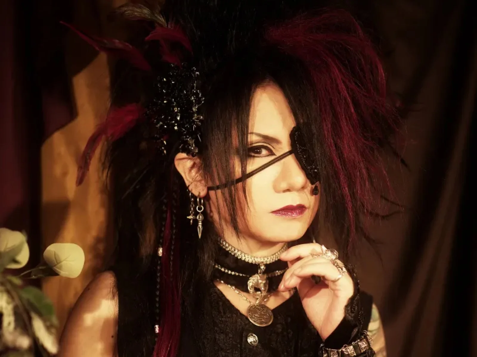 Seth reveals why there are still no music videos from Moi dix Mois